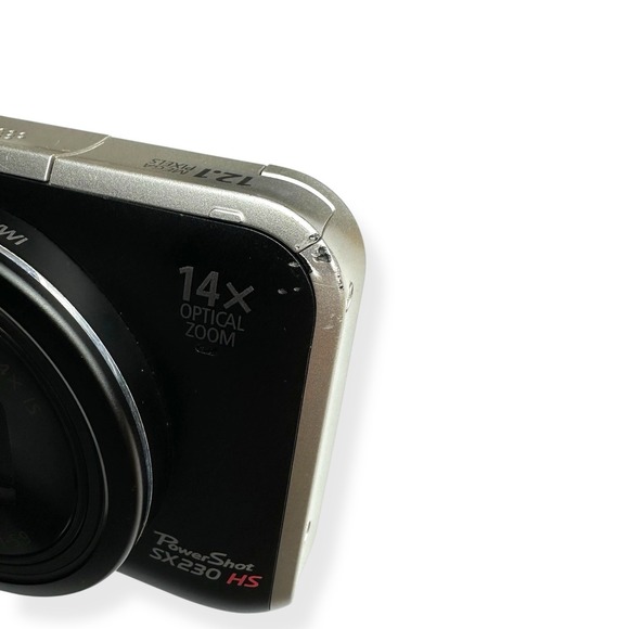 Canon PowerShot SX230 HS 12.1 MP Black Digital Camera 14x Optical Zoom Full HD - Picture 6 of 16